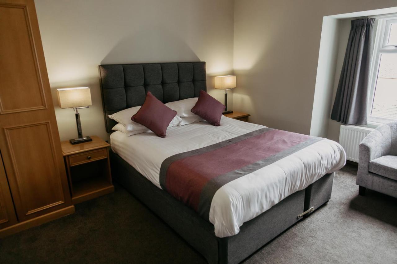 Cross Hotel 3*